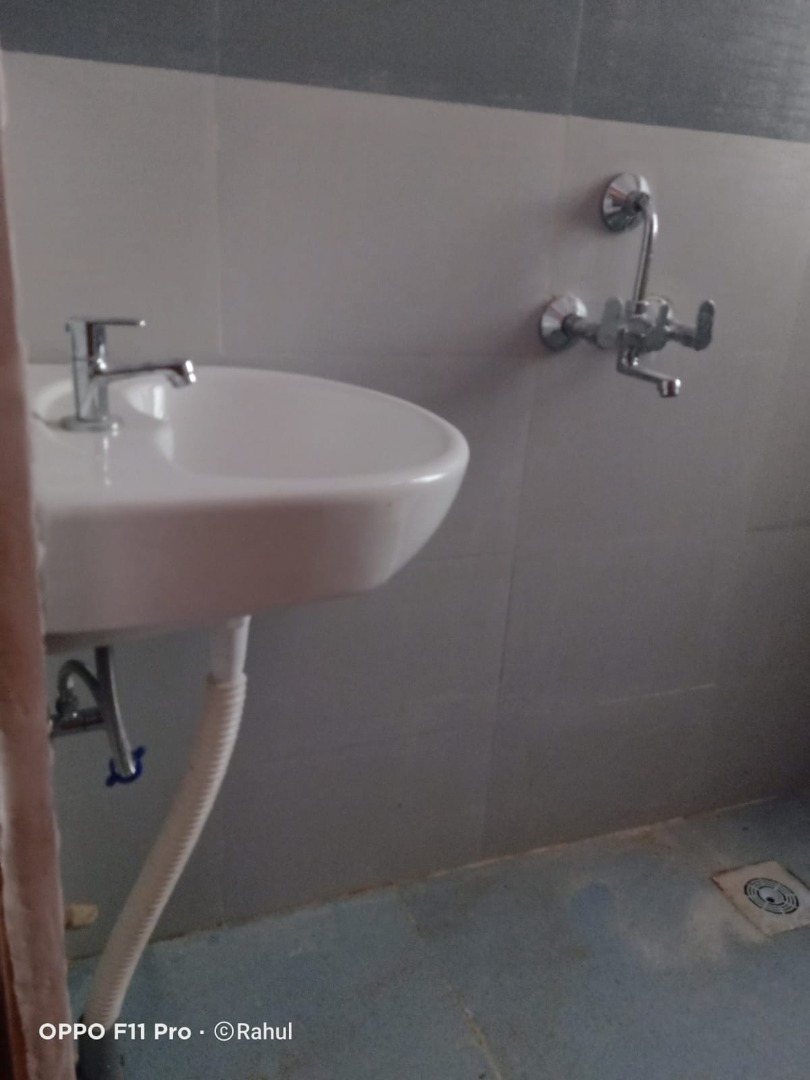 Unfurnished 2bhk in Hatigaon, Guwahati, Assam, India for Rent